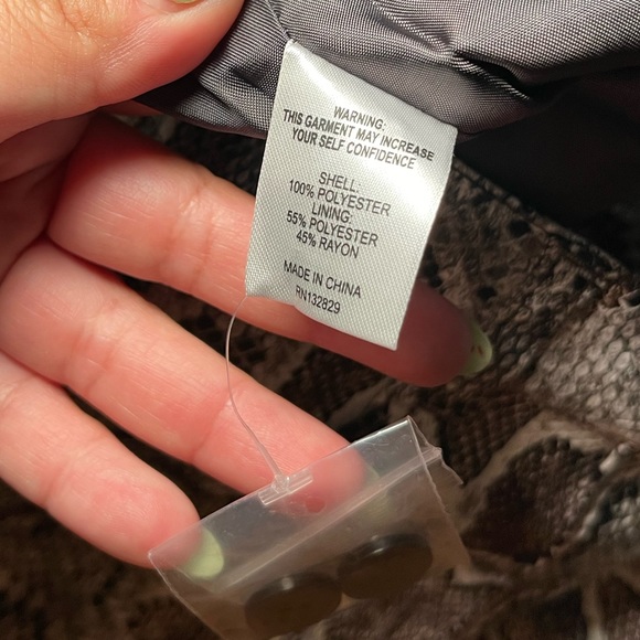 Song of Style | NWOT! Jerra Pant in Gray Snake Size: Large - Picture 3 of 5